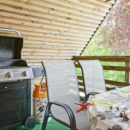 Rustic Holiday Home In Aakirkeby On Natural Plot Apartmán *